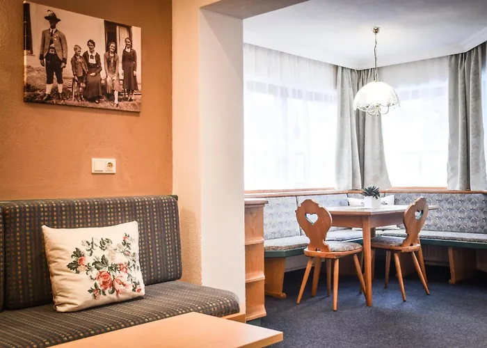 Hotel Almrausch 3*