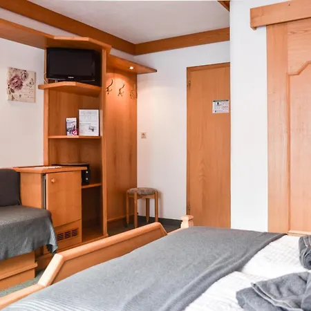 Hotel Almrausch Berwang