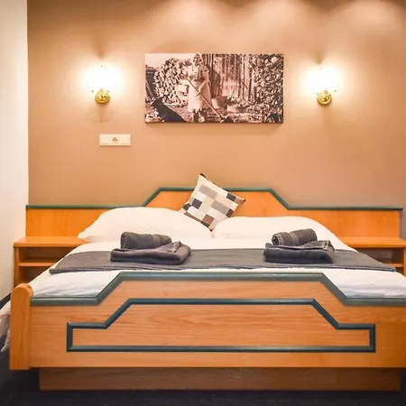 Almrausch Hotel