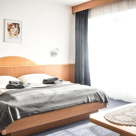 Hotel Almrausch Berwang